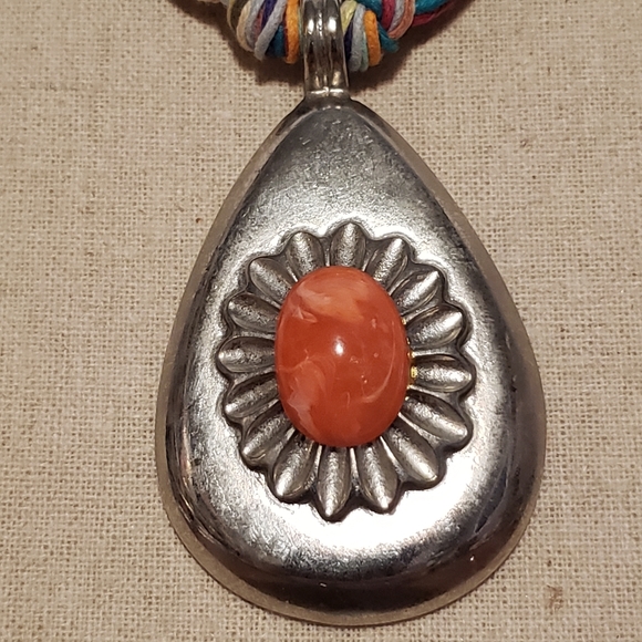 Boho Woven Silver Tone Peach Cabochon Necklace - Picture 3 of 6